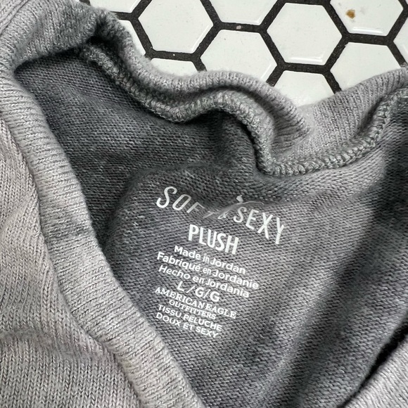 American eagle soft & sexy light weight sweater size large - Picture 3 of 3